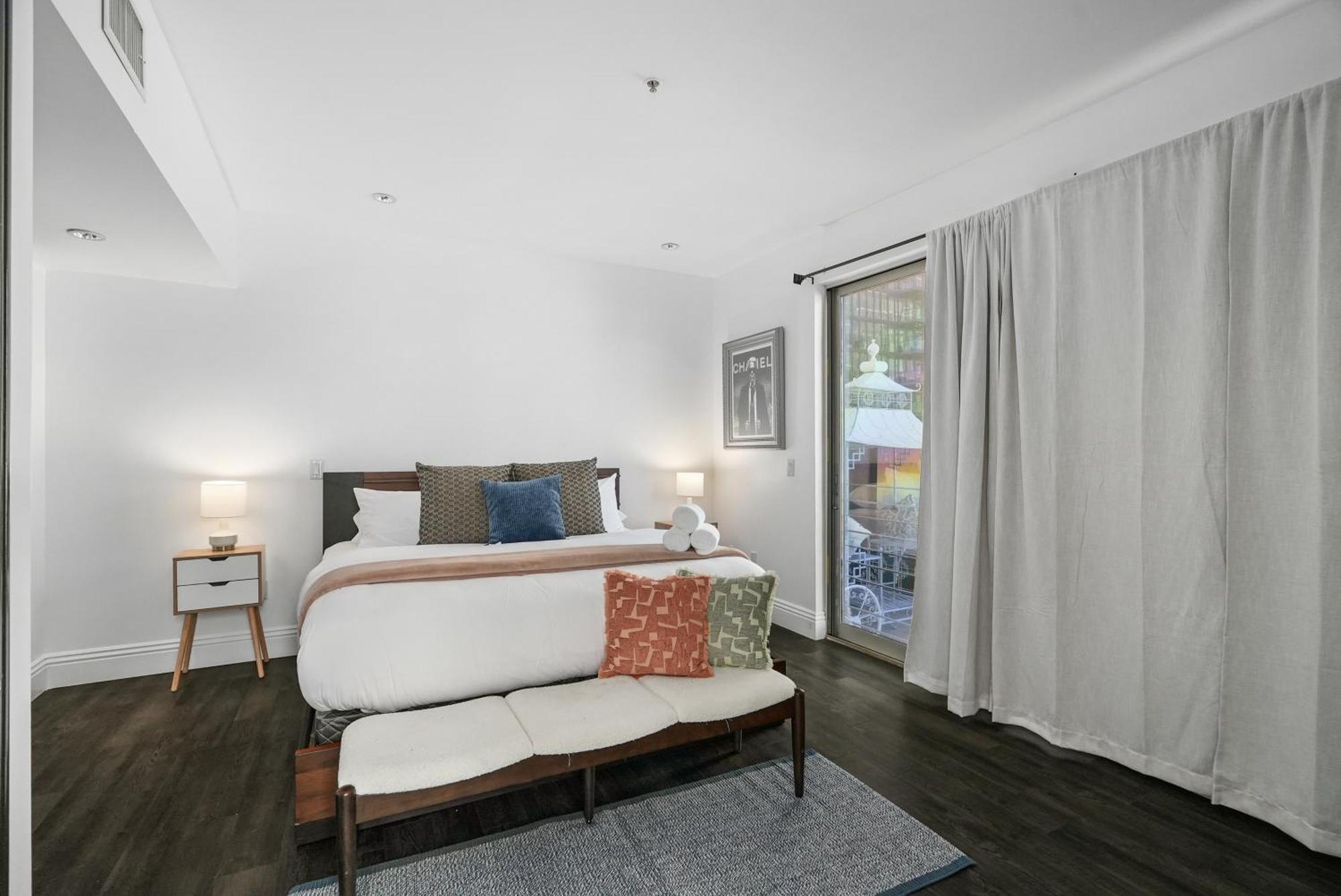 Audemar Boutique Hotel And Apartment Homes Los Angeles Exterior photo